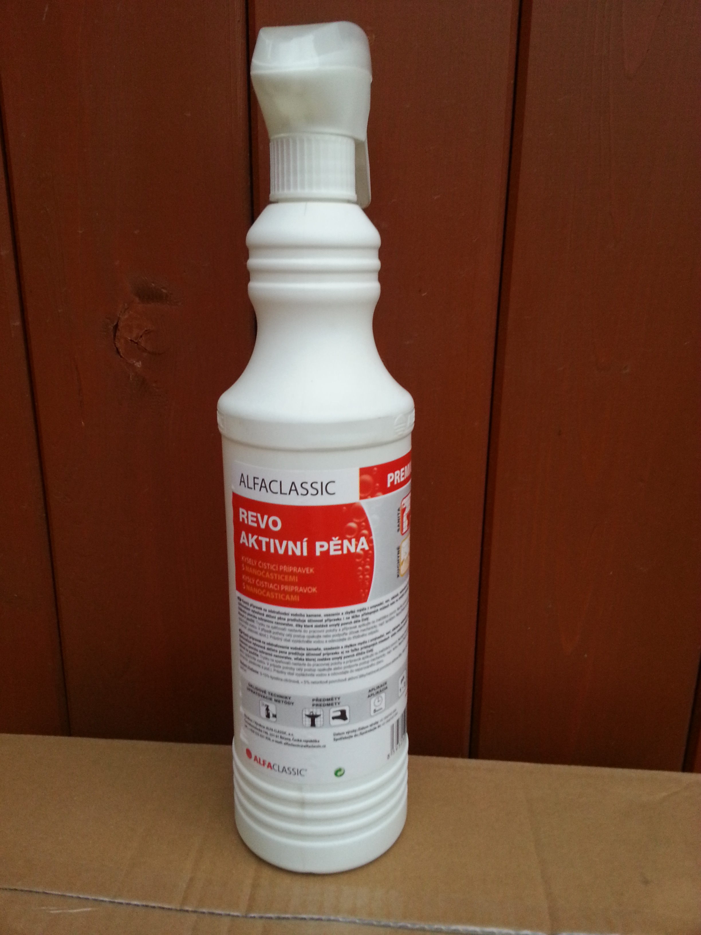 REVO aktivní pěna se zpěňovačem 800ml